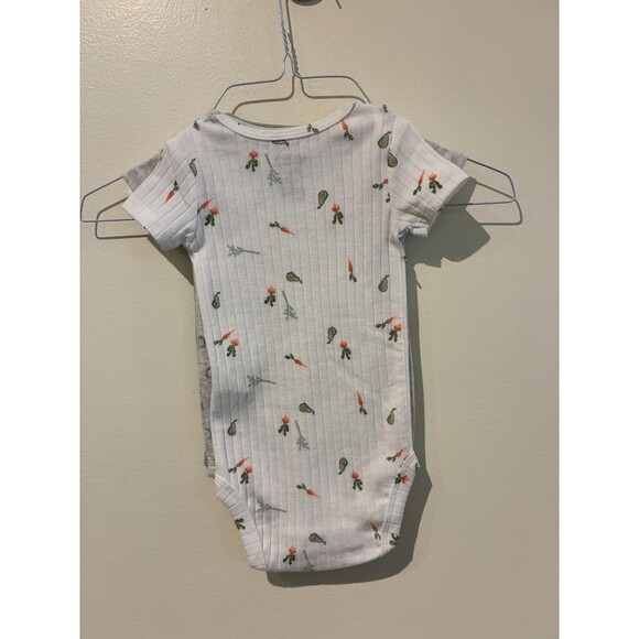 NWOT Carter's Child of Mine 3-Pack Short-Sleeve Bodysuits - 3-6M - Picture 2 of 5